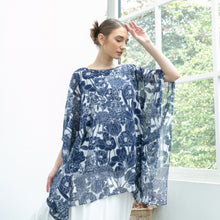 Load image into Gallery viewer, Diva Blouse - Navy
