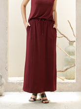 Load image into Gallery viewer, Minna Skirt - Maroon
