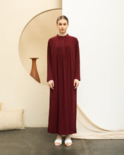 Load image into Gallery viewer, Anya Dress - Gamis Kaos - Maroon
