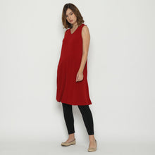 Load image into Gallery viewer, Illy Dress - V neck Dress - Red
