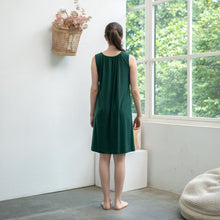 Load image into Gallery viewer, Ruby Dress - Dark Green
